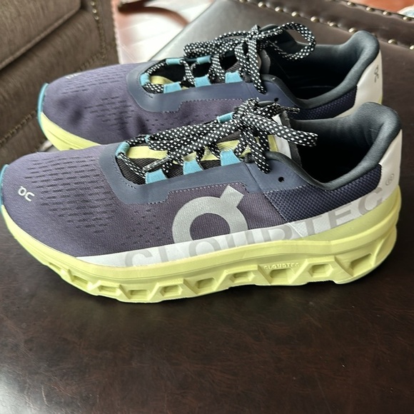 On Running Cloudmonster 'Iron Hay' size 10 new - Picture 6 of 8